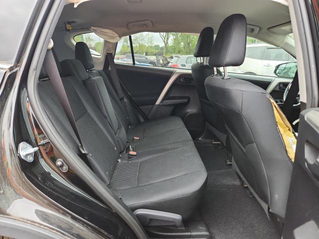 Photo 11 from auction – 2017 TOYOTA RAV4 LE with VIN 2T3BFREV5HW572267