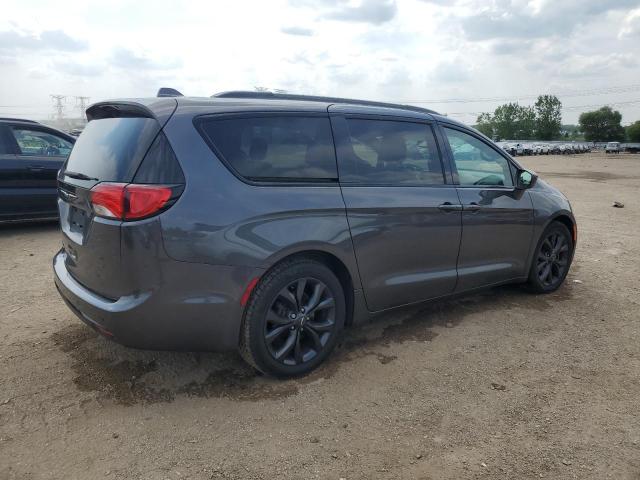 Photo 3 from auction – 2018 CHRYSLER PACIFICA T with VIN 2C4RC1EG9JR338305