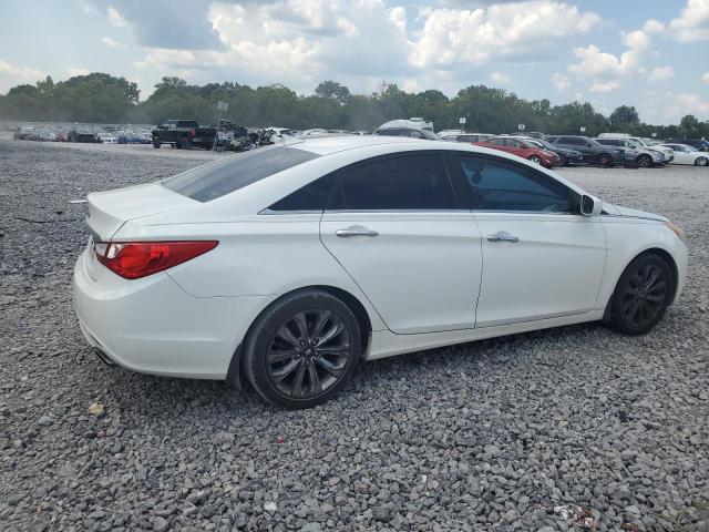 Photo 3 from auction – 2011 HYUNDAI SONATA SE with VIN 5NPEC4AC7BH305255