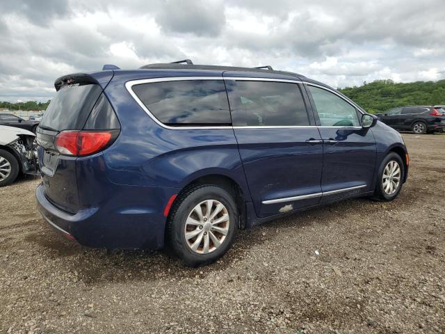 Photo 3 from auction – 2017 CHRYSLER PACIFICA T with VIN 2C4RC1BG5HR576764