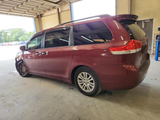 Photo 2 from auction – 2012 TOYOTA SIENNA XLE with VIN 5TDYK3DC4CS215367