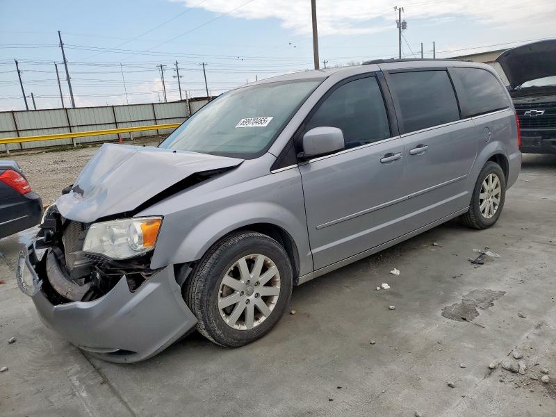 CHRYSLER TOWN & COU 2015 with VIN 2C4RC1AGXFR676602 - Photo from auction