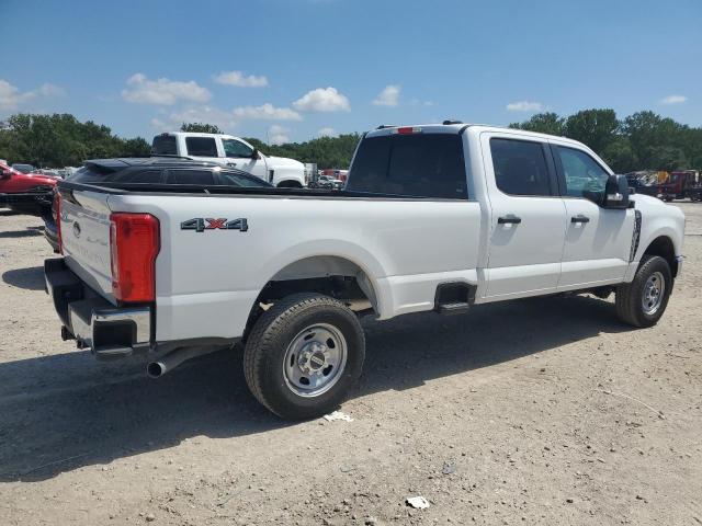 Снимка 3 от търг – 2024 FORD F350 SUPER DUTY с VIN 1FT8W3BA5RED95771