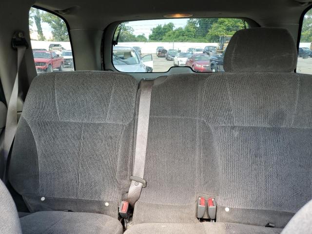 Photo 10 from auction – 2004 CHEVROLET TRAILBLAZER LS with VIN 1GNDT13S542446593