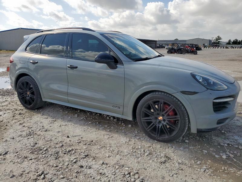 Photo 4 from auction – 2014 PORSCHE CAYENNE GTS with VIN WP1AD2A2XELA77287