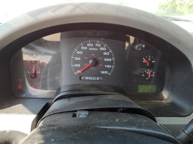 Photo 9 from auction – 2005 FORD F150 with VIN 1FTRX02W15KB58380