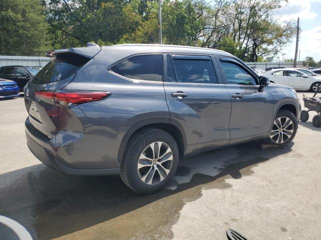 Photo 3 from auction – 2023 TOYOTA HIGHLANDER with VIN 5TDKDRAH5PS511300
