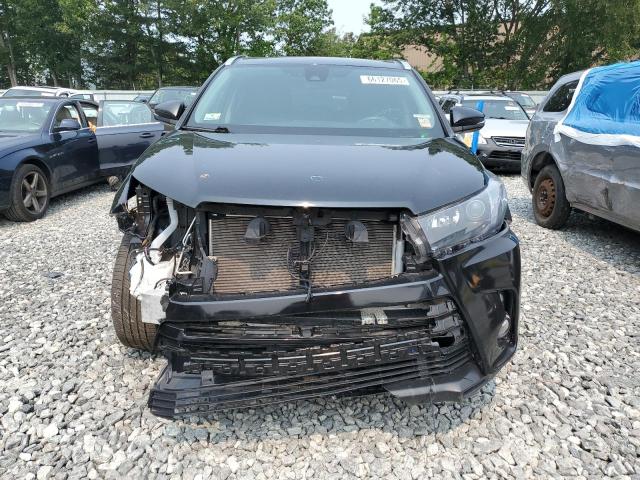 Photo 5 from auction – 2019 TOYOTA HIGHLANDER with VIN 5TDJZRFH8KS730637