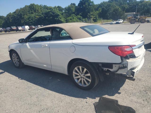 Photo 2 from auction – 2014 CHRYSLER 200 TOURIN with VIN 1C3BCBEG7EN156911