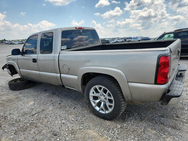 Photo 2 from auction – 2003 CHEVROLET SILVERADO K1500 with VIN 1GCEK19V13E273220
