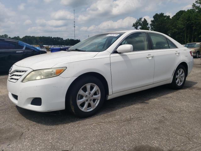 TOYOTA CAMRY BASE 2011 مع رقم تعريف المركبة 4T1BF3EK8BU632948 - صورة من المزاد