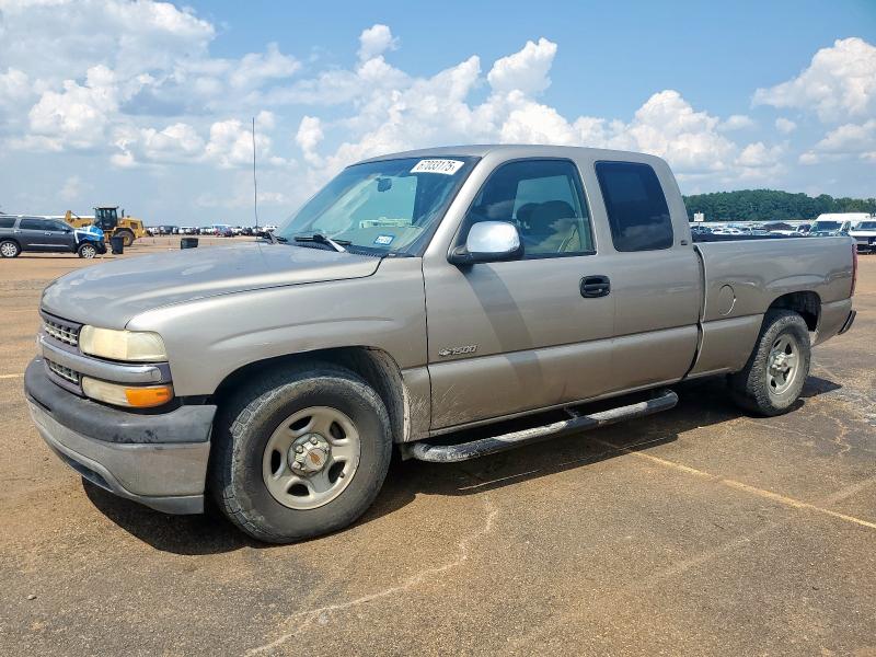 CHEVROLET SILVERADO 2000 with VIN 2GCEC19T5Y1131196 - Photo from auction