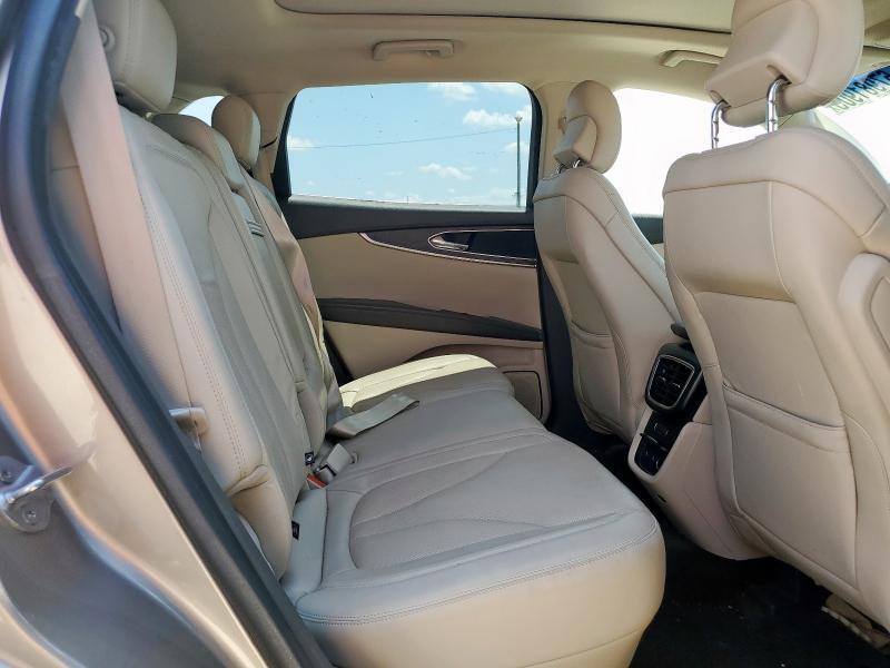 Photo 11 from auction – 2018 LINCOLN MKX RESERV with VIN 2LMPJ6LR3JBL39179