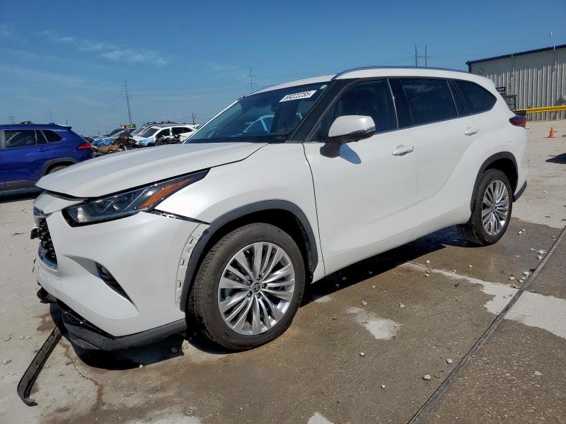 TOYOTA HIGHLANDER 2023 with VIN 5TDKDRAH9PS006327 - Photo from auction