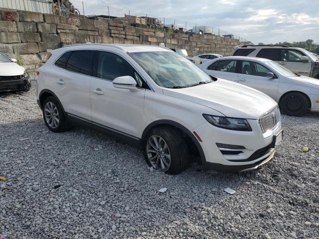 Photo 4 from auction – 2019 LINCOLN MKC SELECT with VIN 5LMCJ2D99KUL30531
