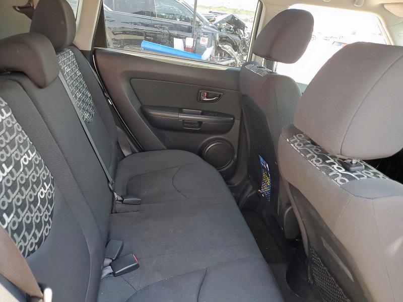 Снимка 10 от търг – 2011 KIA SOUL + с VIN KNDJT2A23B7340910