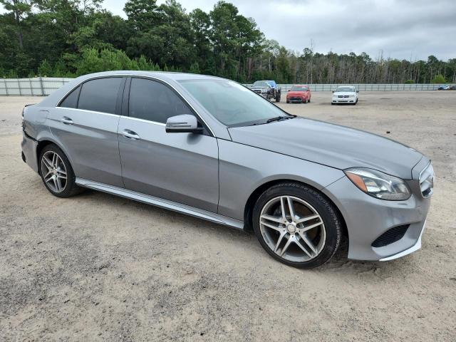 Photo 4 from auction – 2014 MERCEDES-BENZ E 350 with VIN WDDHF5KB4EB049698