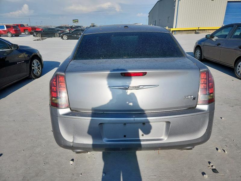 Photo 6 from auction – 2014 CHRYSLER 300 S with VIN 2C3CCABG6EH373197