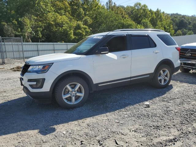 FORD EXPLORER XLT 2017 with VIN 1FM5K8DHXHGD46487 - Photo from auction