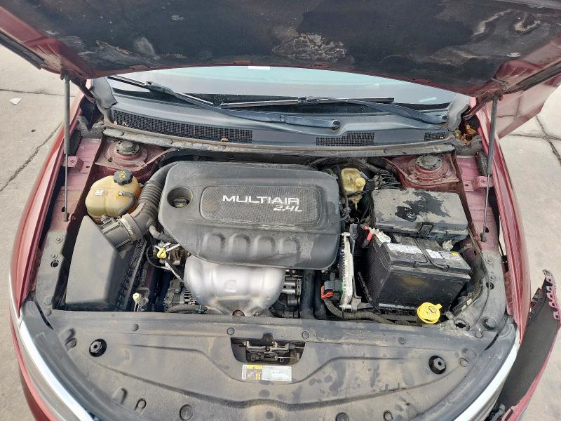 Photo 11 from auction – 2015 CHRYSLER 200 LIMITE with VIN 1C3CCCAB5FN592095