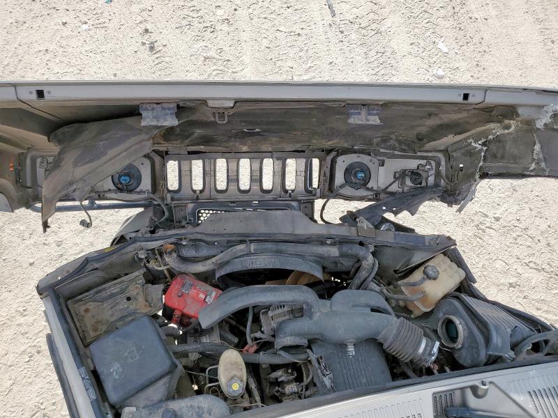 Photo 12 from auction – 2003 HUMMER H2 with VIN 5GRGN23UX3H110407