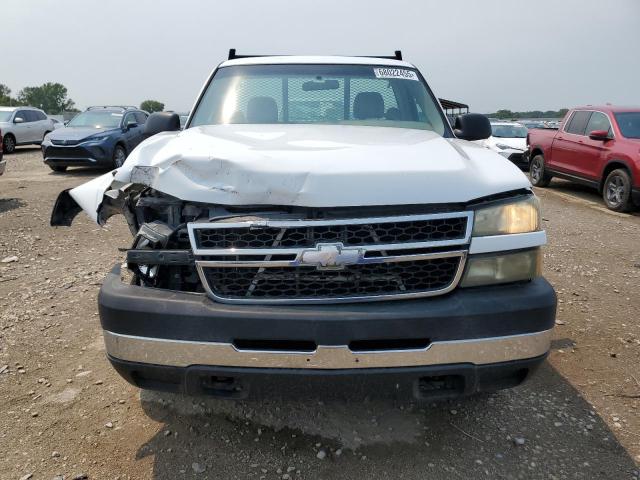 Photo 5 from auction – 2006 CHEVROLET SILVERADO with VIN 1GCHC24U86E106100