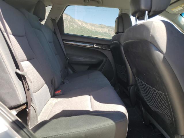 Photo 11 from auction – 2012 KIA SORENTO BASE with VIN 5XYKTDA26CG295854