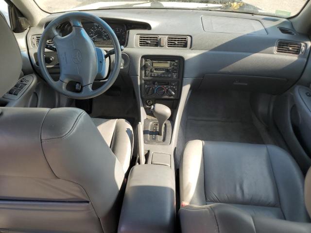 Photo 8 from auction – 1998 TOYOTA CAMRY LE with VIN JT2BF28K3W0130302