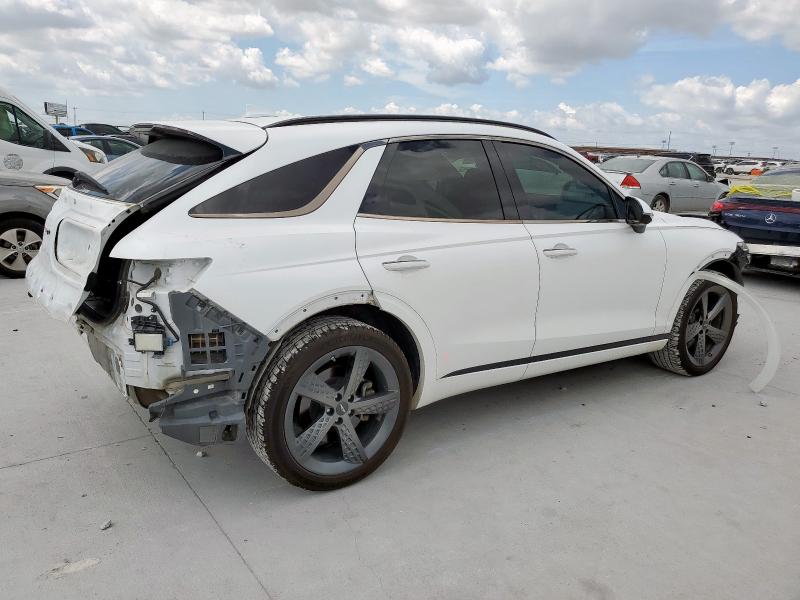 Photo 3 from auction – 2022 GENESIS GV70 BASE with VIN KMUMCDTC4NU036633