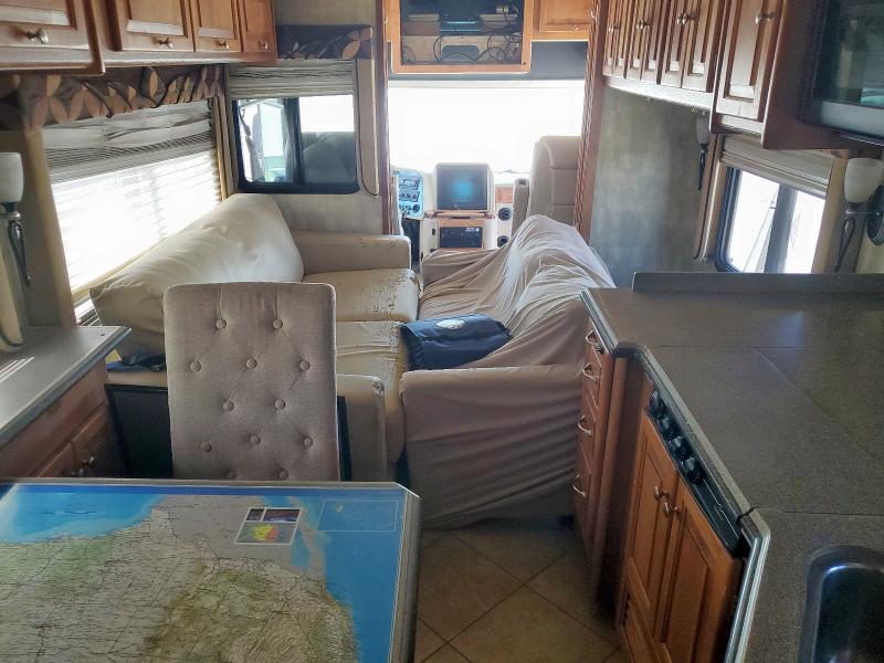 Photo 9 from auction – 2008 FREIGHTLINER CHASSIS X with VIN 4UZAB2BS18CZ89344
