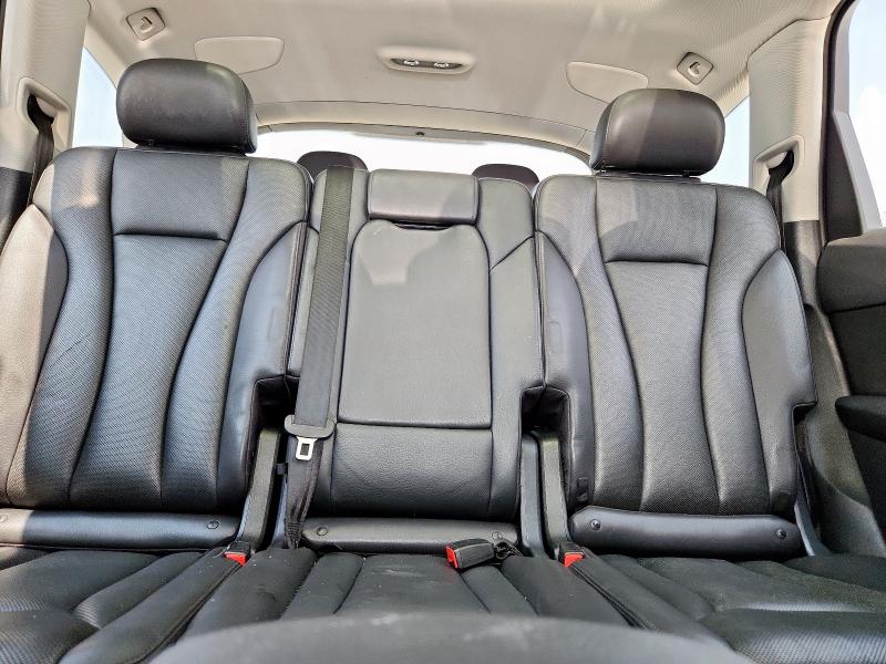 Photo 10 from auction – 2017 AUDI Q7 PREMIUM with VIN WA1LAAF75HD000174