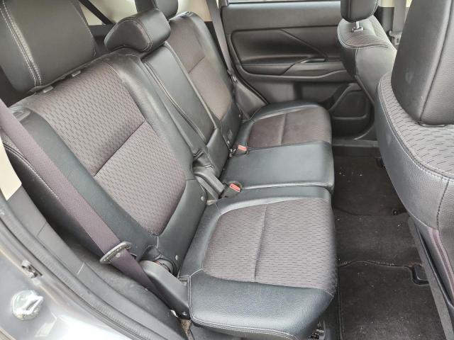 Photo 11 from auction – 2015 MITSUBISHI OUTLANDER with VIN JA4JZ4AX6FZ008597