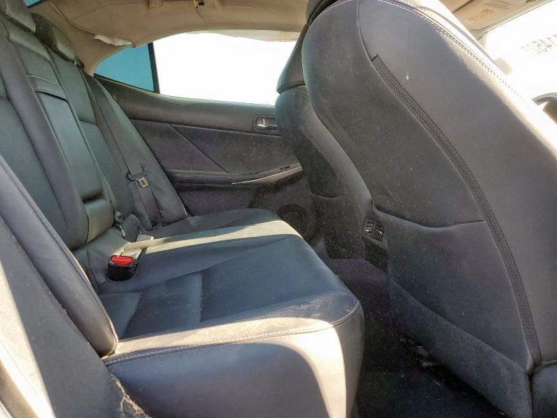 Photo 10 from auction – 2016 LEXUS IS 200T with VIN JTHBA1D2XG5019173