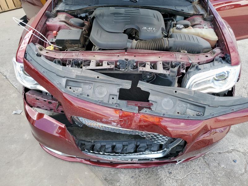 Photo 11 from auction – 2019 CHRYSLER 300 TOURING with VIN 2C3CCAAG5KH667624