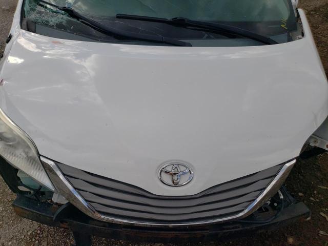 Photo 11 from auction – 2014 TOYOTA SIENNA XLE with VIN 5TDYK3DC5ES489969