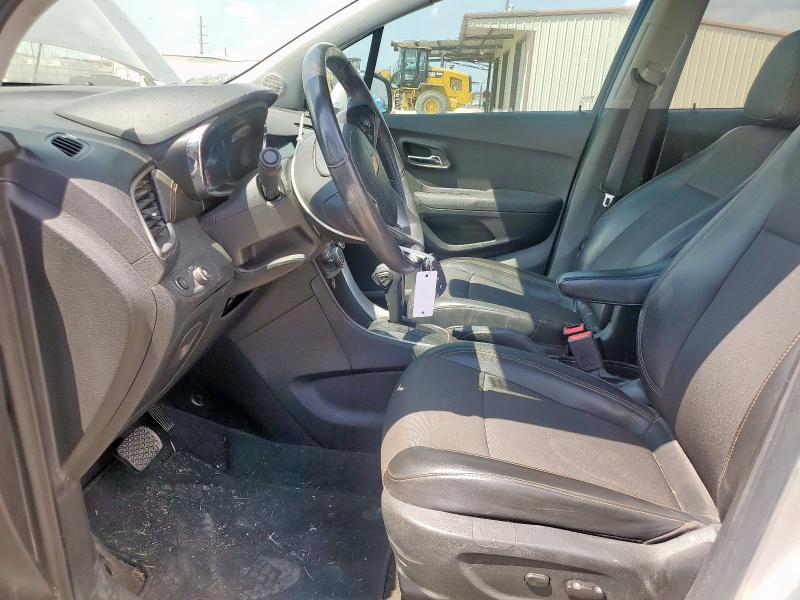Photo 7 from auction – 2017 CHEVROLET TRAX 1LT with VIN 3GNCJLSB0HL214647