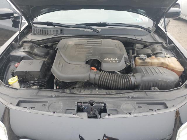 Photo 11 from auction – 2015 CHRYSLER 300C with VIN 2C3CCAKG7FH808519