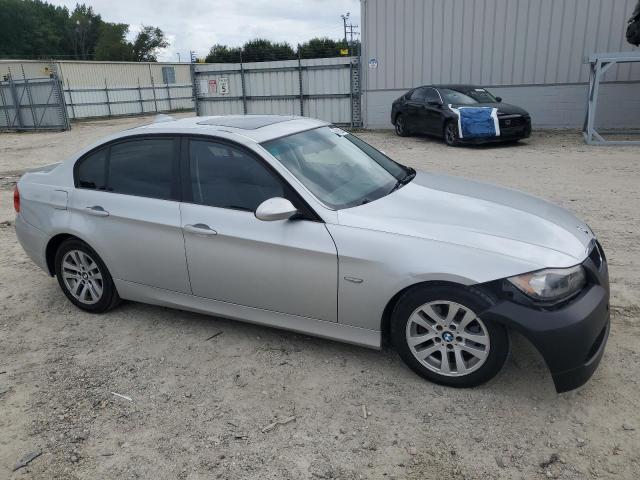 Photo 4 from auction – 2006 BMW 325 I with VIN WBAVB135X6PT04706