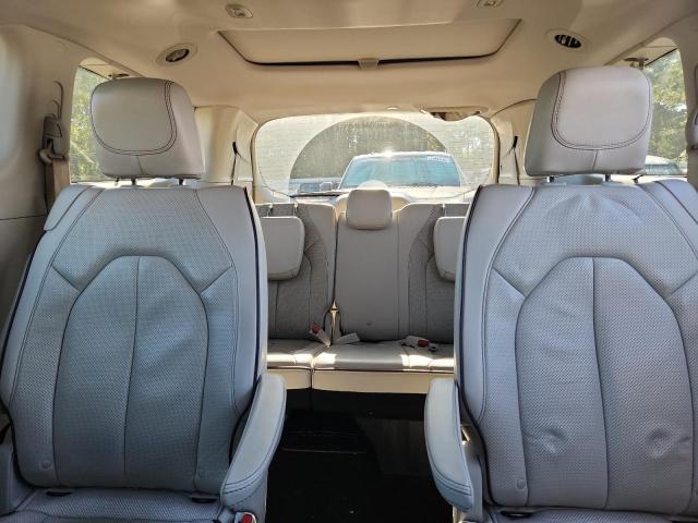 Photo 10 from auction – 2018 CHRYSLER PACIFICA L with VIN 2C4RC1GG8JR358087