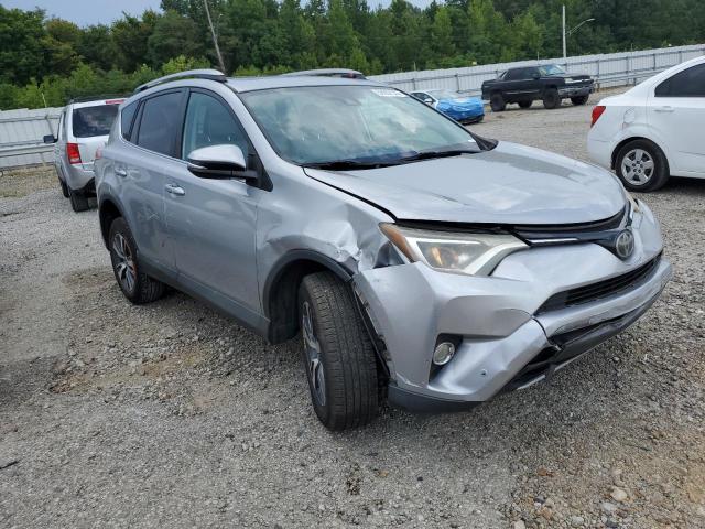 Photo 4 from auction – 2017 TOYOTA RAV4 XLE with VIN 2T3WFREV6HW358308