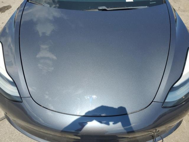 Photo 11 from auction – 2018 TESLA MODEL 3 with VIN 5YJ3E1EB9JF105962