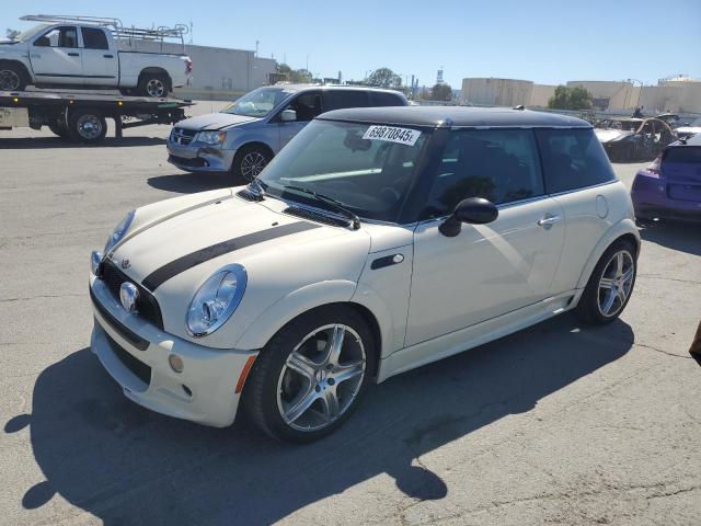 MINI COOPER 2005 with VIN WMWRC33565TJ71765 - Photo from auction