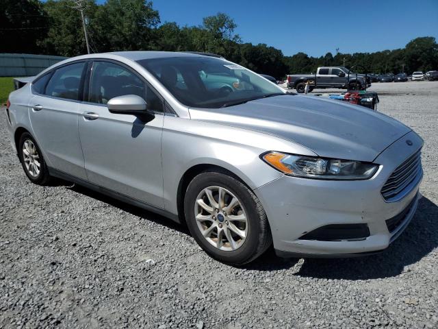Photo 4 from auction – 2015 FORD FUSION S with VIN 3FA6P0G72FR171372