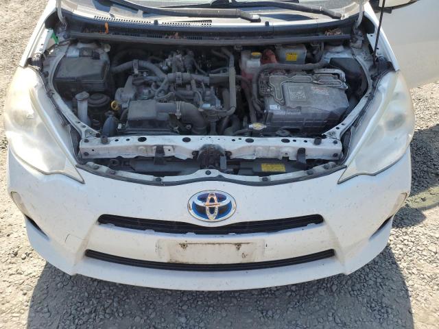 Photo 11 from auction – 2012 TOYOTA PRIUS C with VIN JTDKDTB31C1029883
