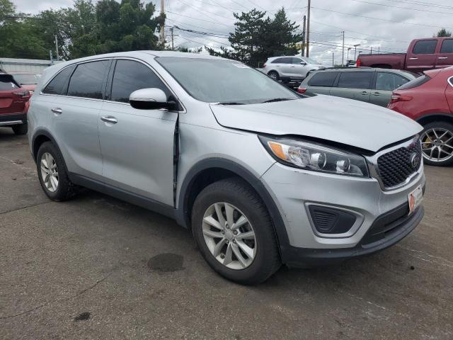 Photo 4 from auction – 2017 KIA SORENTO LX with VIN 5XYPG4A33HG252549