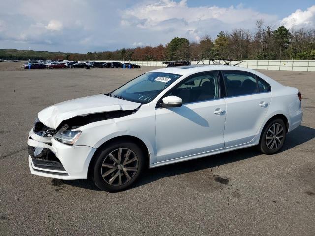 VOLKSWAGEN JETTA SE 2018 with VIN 3VWDB7AJ4JM237761 - Photo from auction