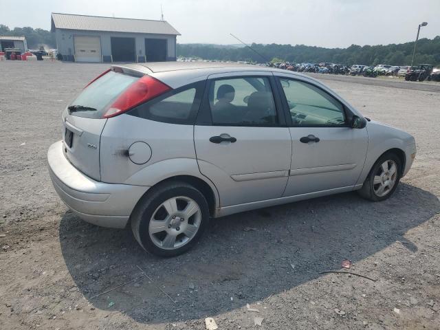 Photo 3 from auction – 2005 FORD FOCUS ZX5 with VIN 3FAFP37N35R125547
