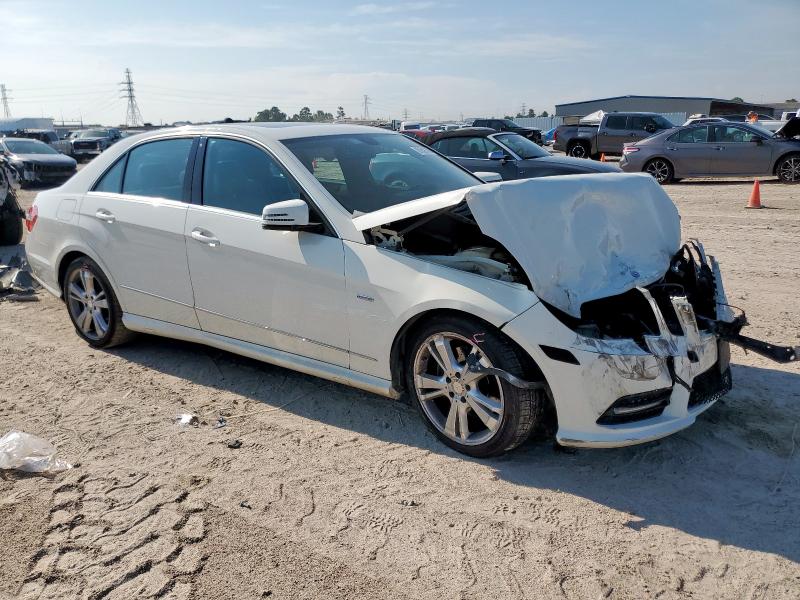 Photo 4 from auction – 2012 MERCEDES-BENZ E 350 with VIN WDDHF5KB7CA570952