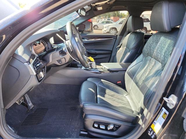 Photo 7 from auction – 2018 BMW M550XI with VIN WBAJB9C57JB035700