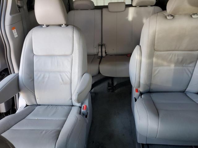 Photo 10 from auction – 2017 TOYOTA SIENNA XLE with VIN 5TDDZ3DC7HS188120